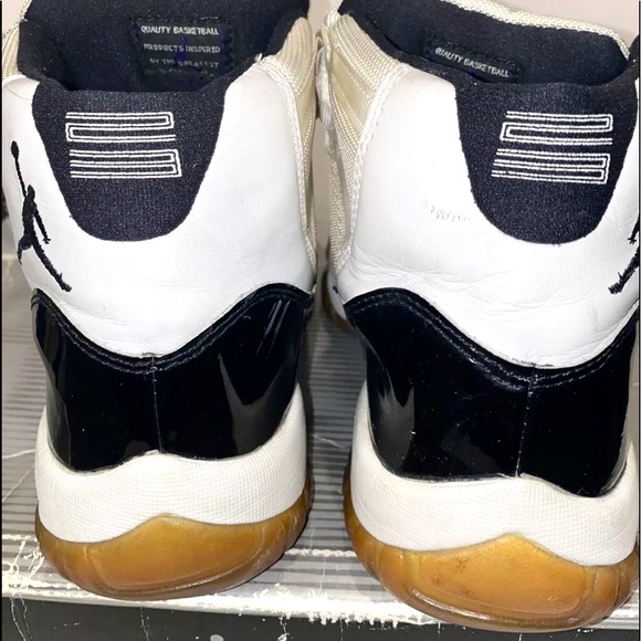 Authentic Jordan 11 Retro Concord 2000 Size 9.5 - Picture 3 of 8